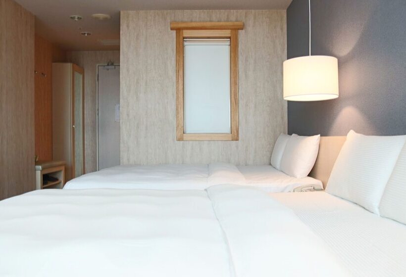 اتاق استاندارد با 2 تخت دوبل, Kindness Hotel   Kaohsiung Guang Rong Pier
