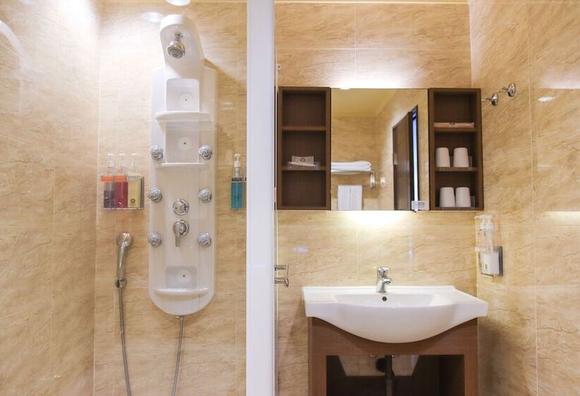 اتاق لوکس با چشم‌انداز, Kindness Hotel   Kaohsiung Guang Rong Pier