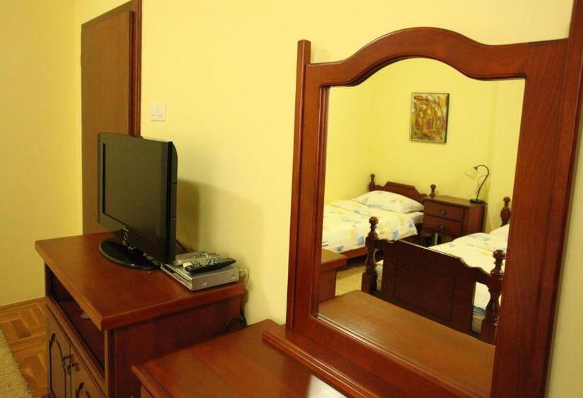 اتاق استاندارد, Laguna