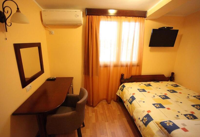 اتاق اکونومی یک تخته, Laguna