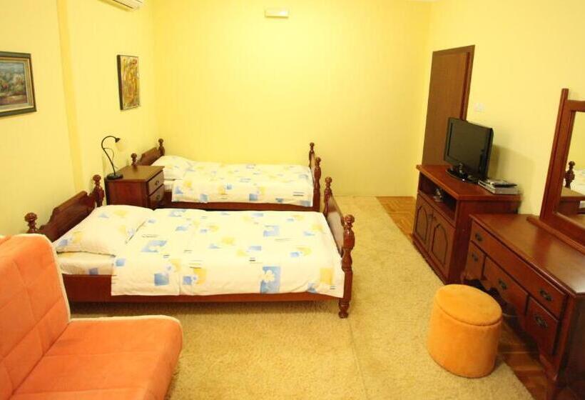 اتاق استاندارد, Laguna