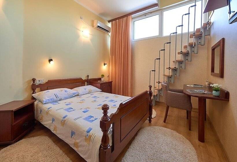 اتاق استاندارد, Laguna