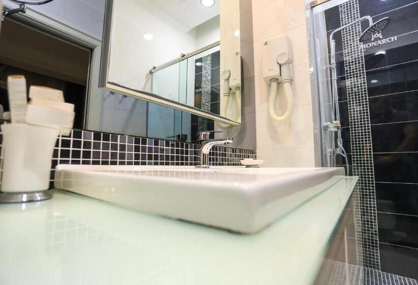 غرفة ديلوكس مزودة بشرفة, Monarch