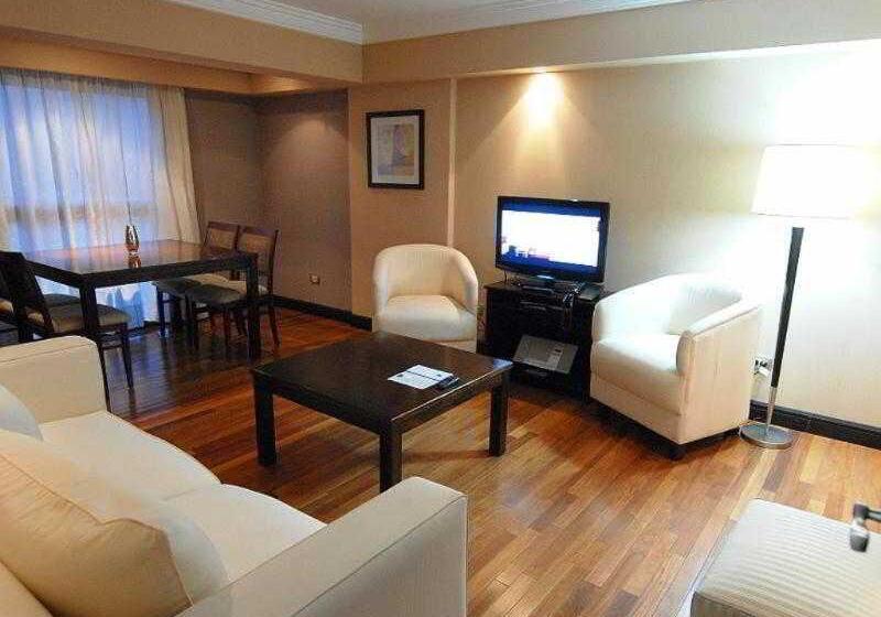 סוויטה, Premium Tower Suites San Luis