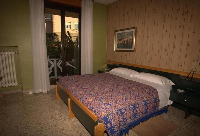 اتاق سوپریور, Quercia Antica