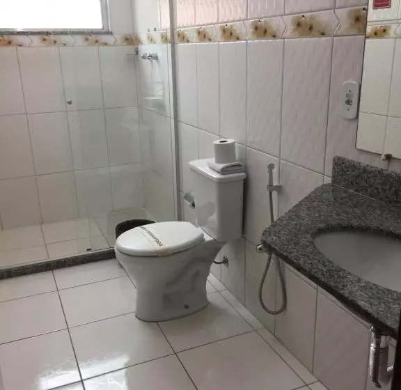 Standard-huone, Regência