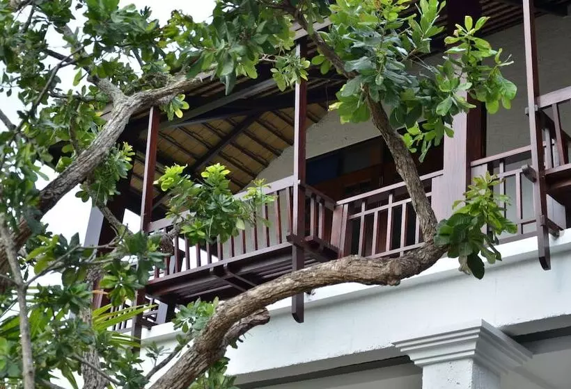 اتاق لوکس, The Balcony Chiang Mai Village