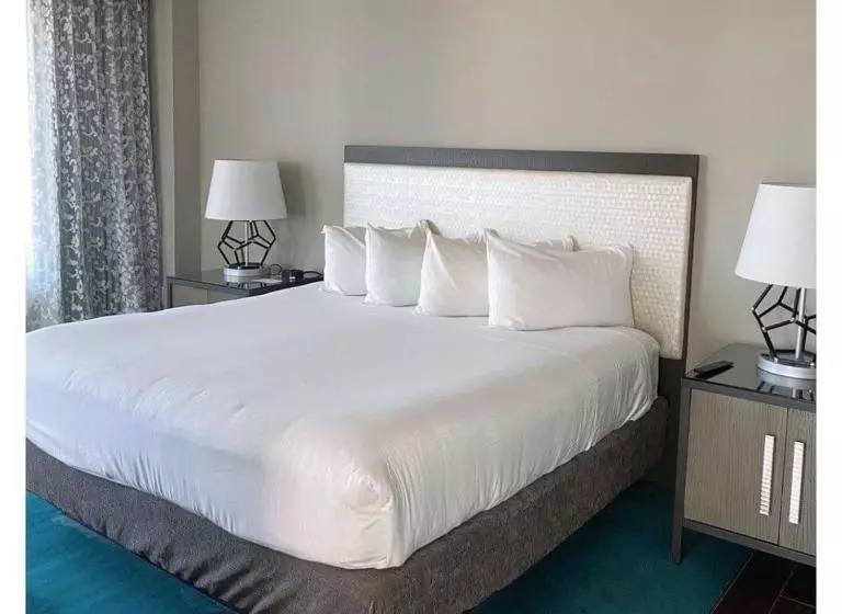 キングサイズベッドのデラックスルーム, Wyndham Grand Jupiter At Harbourside Place