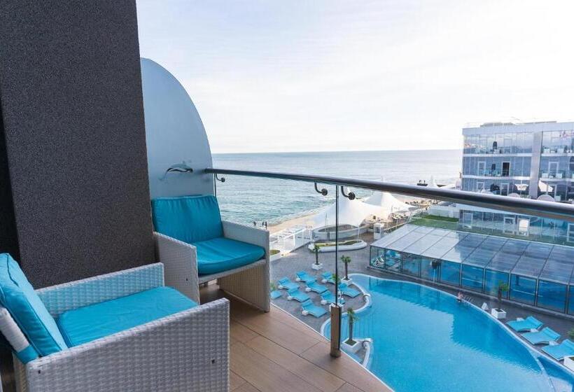 سوییت با چشمانداز دریا, Nemo Hotel Resort & Spa