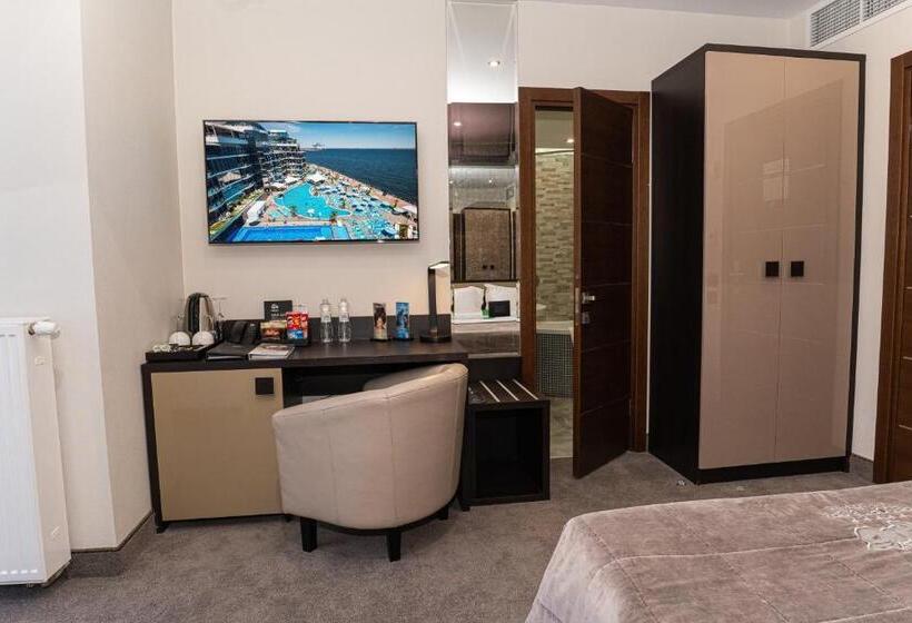 اتاق اساندارد با چشمانداز جانبی به دریا, Nemo Hotel Resort & Spa