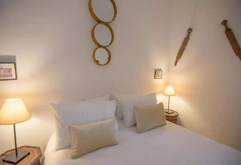 اتاق سوپریور, Riad Alia
