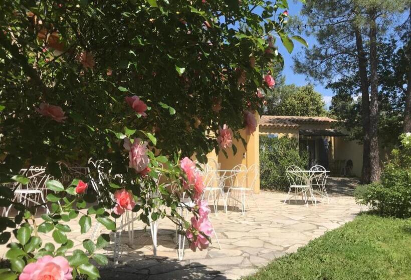 2 Bedroom Suite Pool View, Le Clos Des Cigales