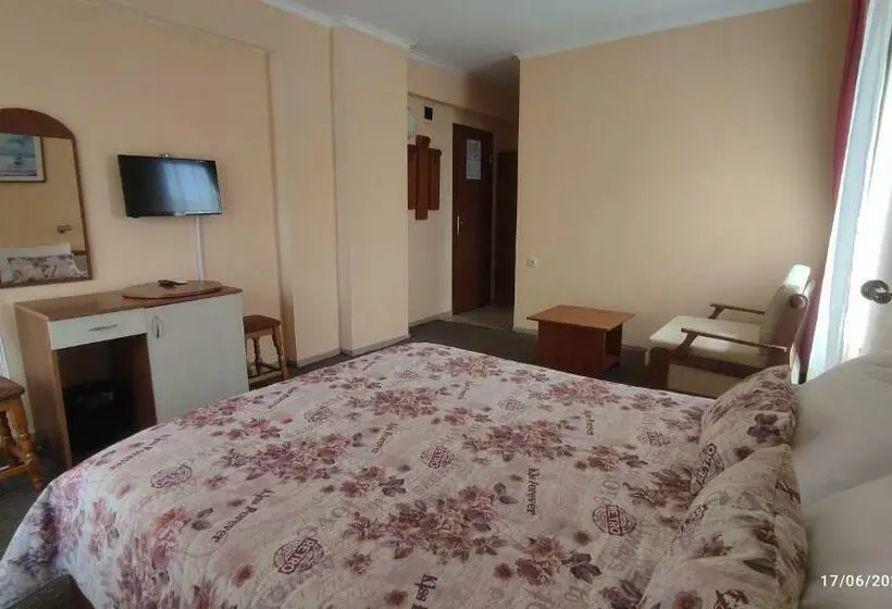 エコノミールーム, Guest House Marina