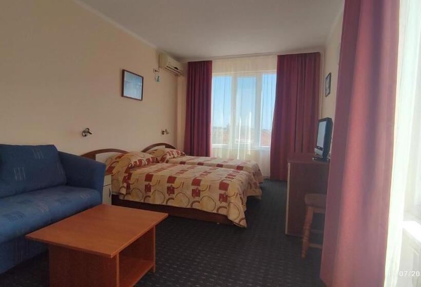 חדר אקונומי, Guest House Marina