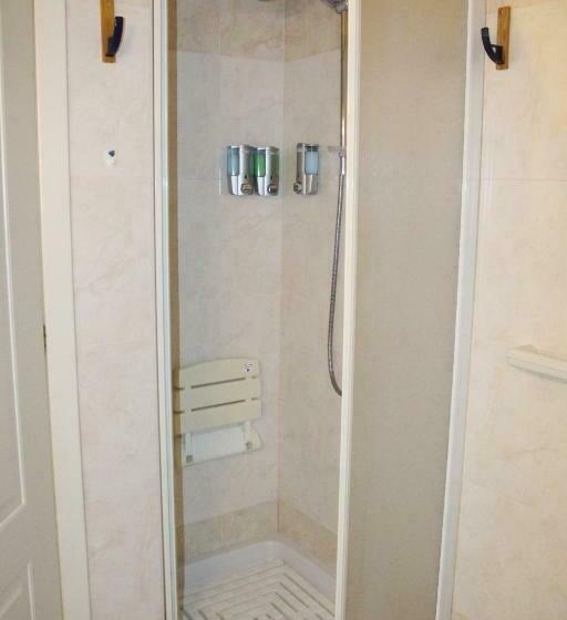 스탠다드 룸 공동 욕실, R&b Ostello Degli Dei