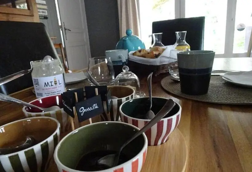 キングサイズベッドのスタンダードルーム, La Méridienne   Chambres D Hôtes
