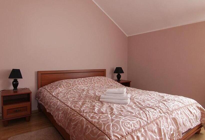 Chambre Deluxe, вілла східниця