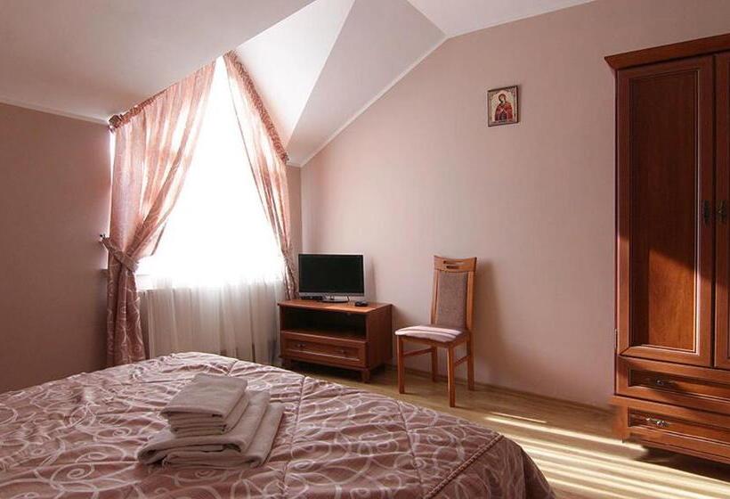 Chambre Deluxe, вілла східниця