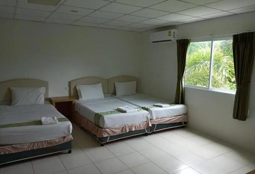 スタンダード４人部屋, โรงแรมเวลลิงตัน