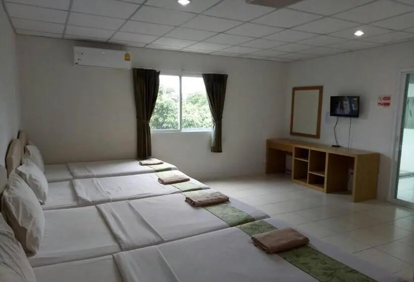 スタンダード４人部屋, โรงแรมเวลลิงตัน