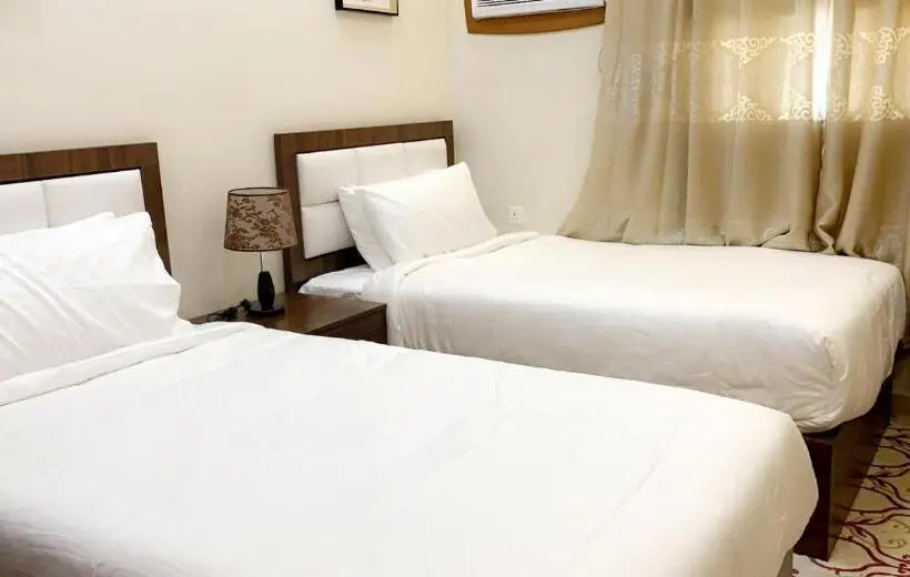 Perhesviitti, برج الأعمال