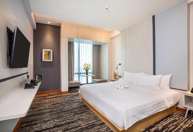 Номер Deluxe Вид на Город, The 1o1 Jakarta Airport Cbc