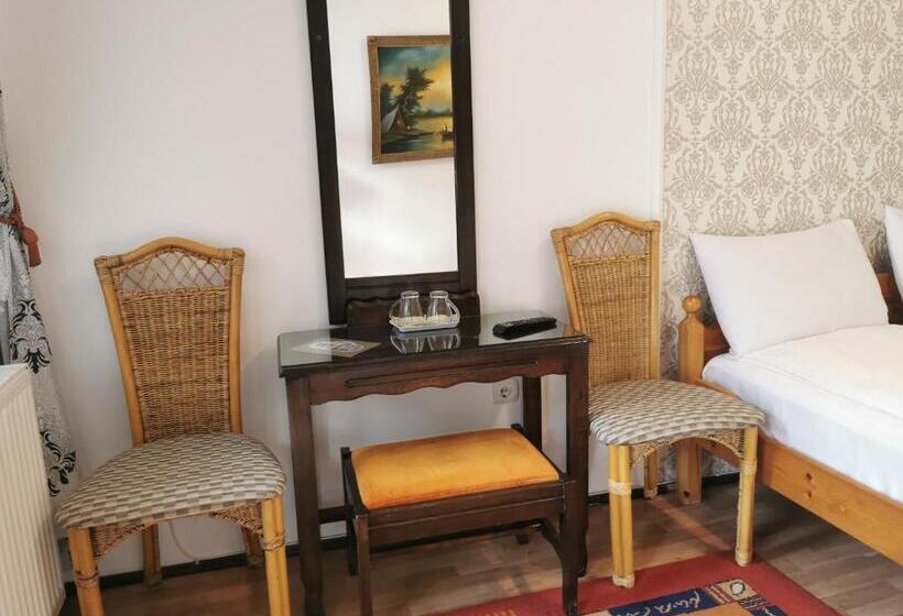 اتاق استاندارد, Casa Cu Cerdac