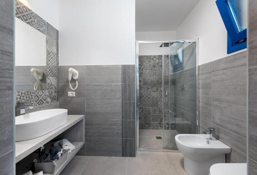 اتاق سوپریور سه تخته, Fior Di Lino Rooms