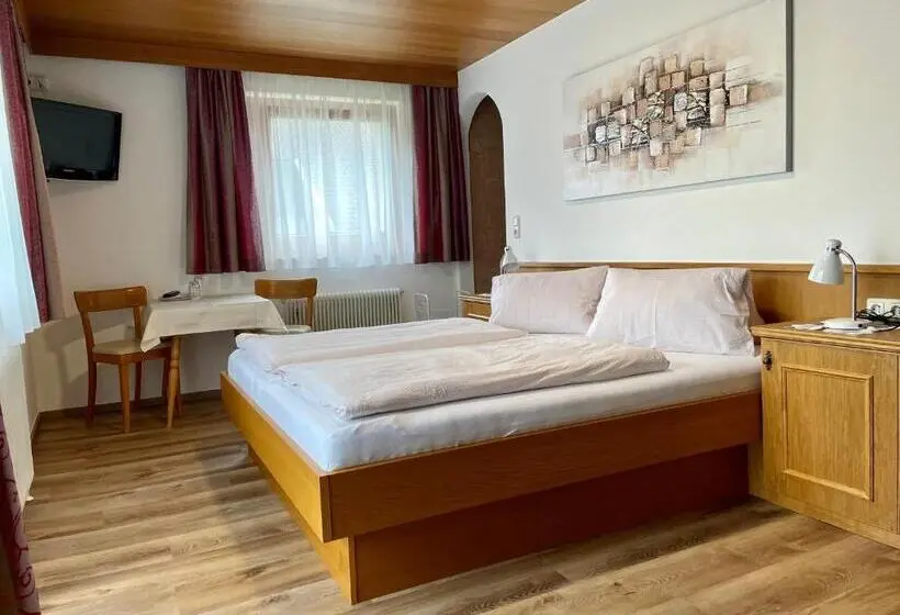 اتاق استاندارد با بالکن, Haus Gröblacher