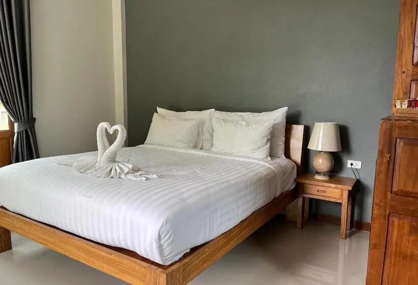 Standard-huone Puutarhanäkymä, Look At Home Lamphun