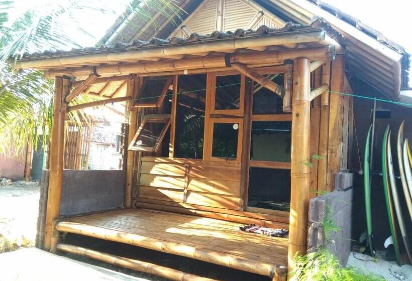 חדר אקונומי, Harry S Ocean House Watukarung Homestay