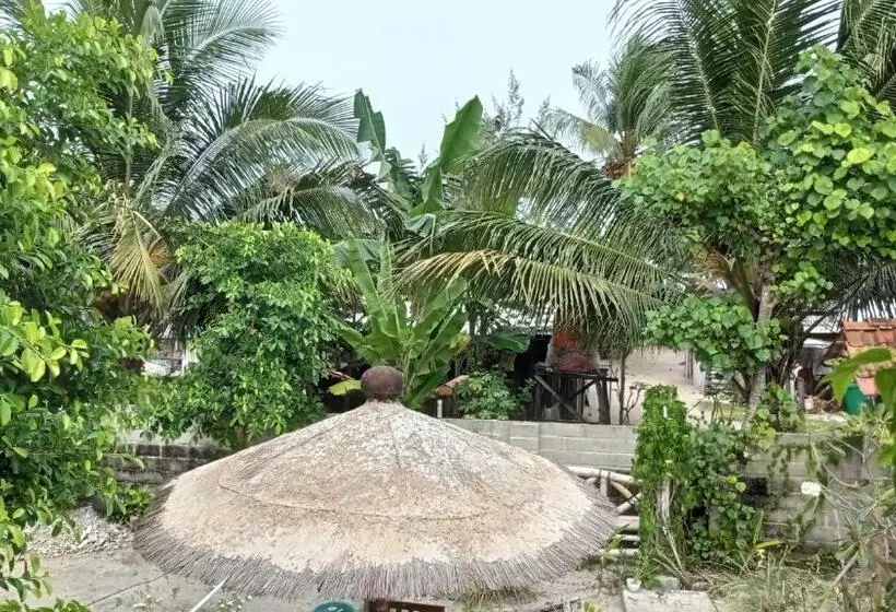 バスルーム共有のシングルスタンダード, Harry S Ocean House Watukarung Homestay