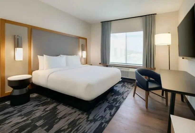 キングサイズベッドのスタンダードルーム, Fairfield By Marriott Inn & Suites Franklin Cool Springs