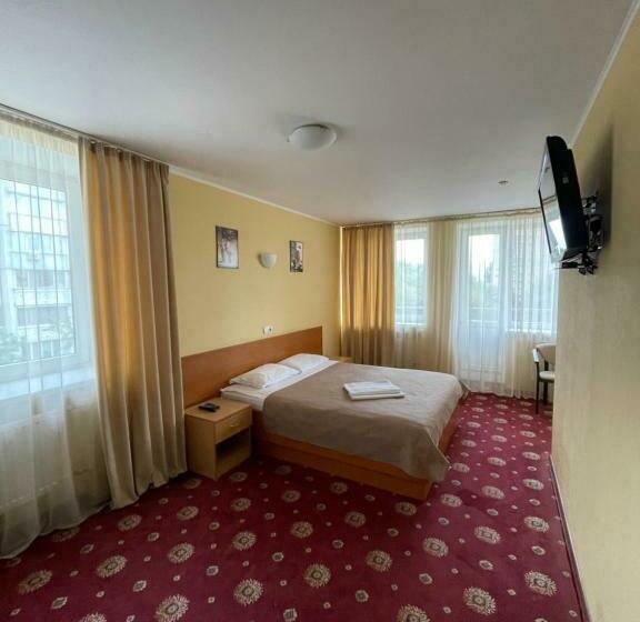 اتاق استاندارد, готель ім олександра довженка ніка
