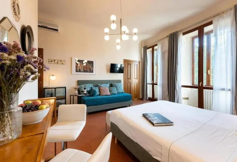 اتاق استاندارد سه نفره, Spirit Of Florence Boutique Rooms