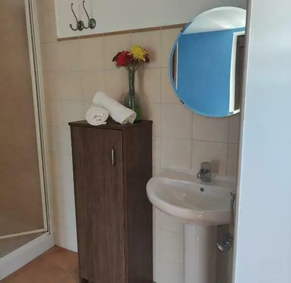 スタンダードルーム, Albergue Rural L Almada De Yebra