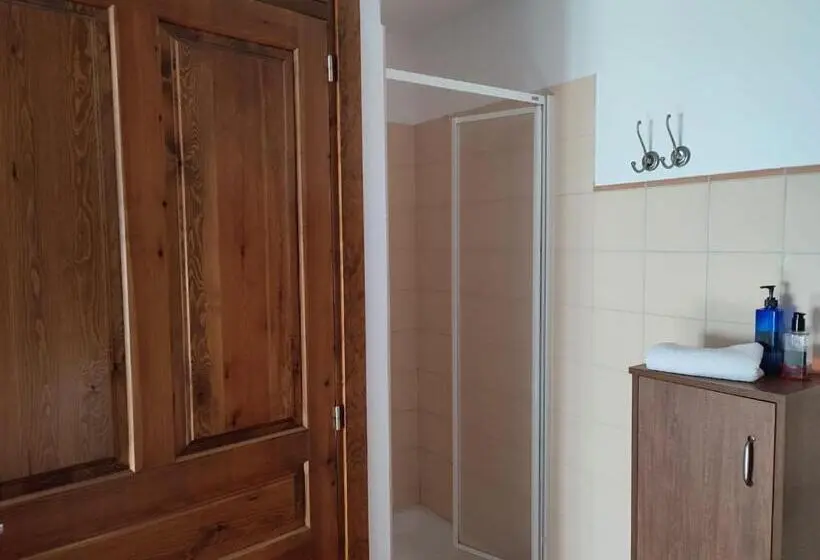 スタンダードルーム, Albergue Rural L Almada De Yebra