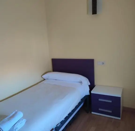 スタンダードシングルルーム, Albergue Rural L Almada De Yebra
