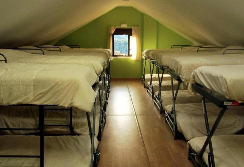 اتاق خانوادگی, Albergue Rural L Almada De Yebra