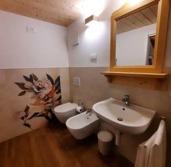 トリプルクラシックルーム, B&b Alla Spiazzőla