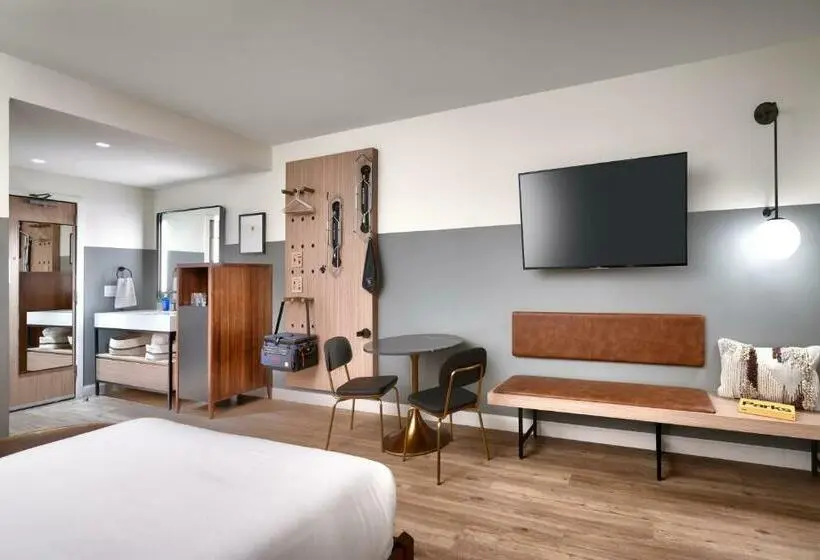 Standard Værelse King Size Seng, Gravity Haus Moab