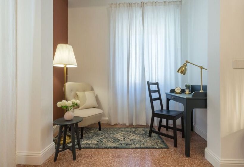 Номер Стандарт, Casa Dei Liuti Luxury Guesthouse