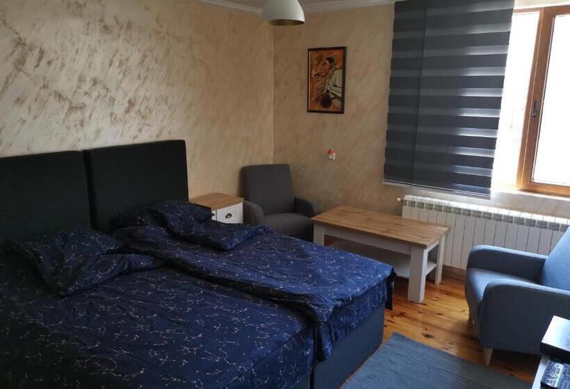 デラックスルーム, къща томови,стаи за гости