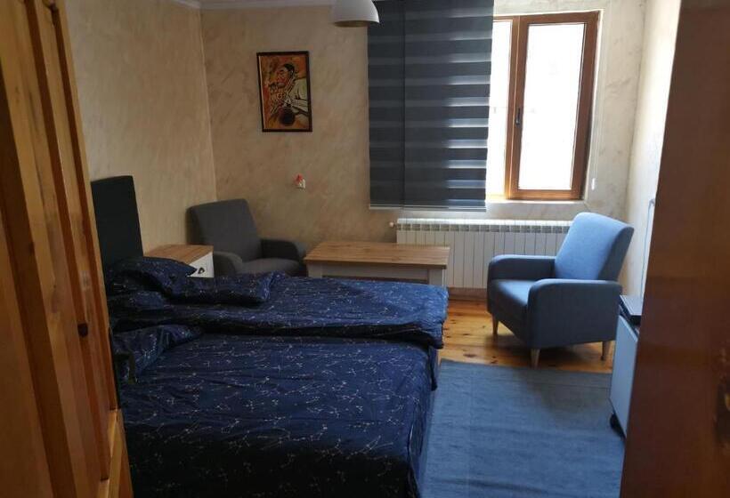 デラックスルーム, къща томови,стаи за гости