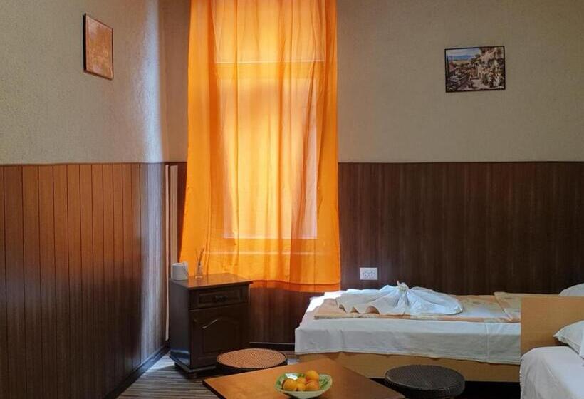 غرفة قياسية حمام مشترك, Km!sofia   стаи за гости