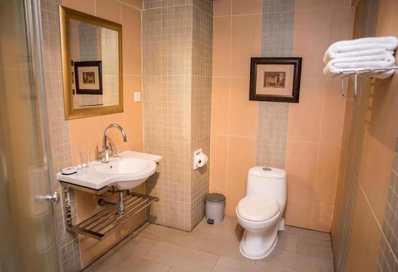 اتاق استاندارد با چشمانداز استخر, La Margarita