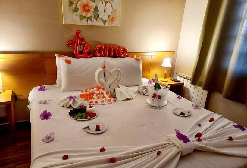 스탠다드 트리플 룸, Pousada Parque Das Flores