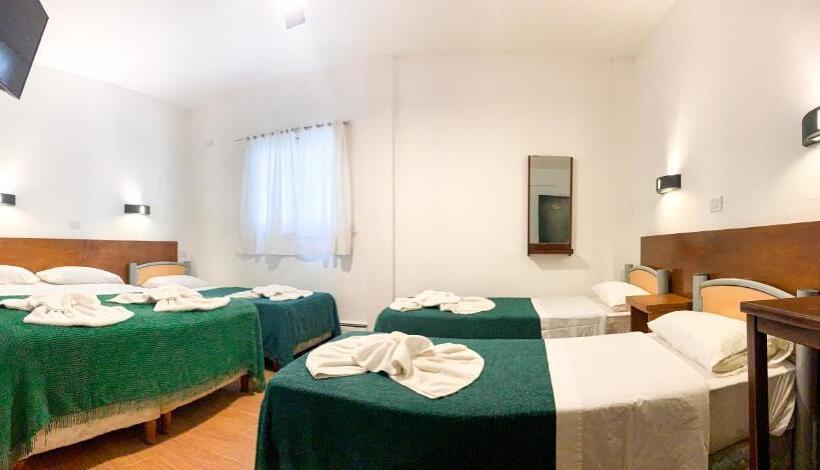 חדר משפחתי, Ramos Mejía