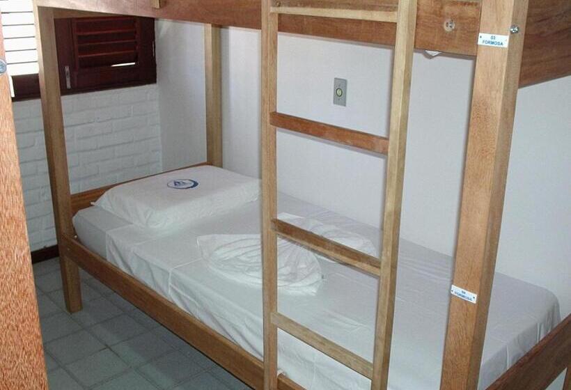 سرير فى غرفة مشتركه, Manaira Hostel
