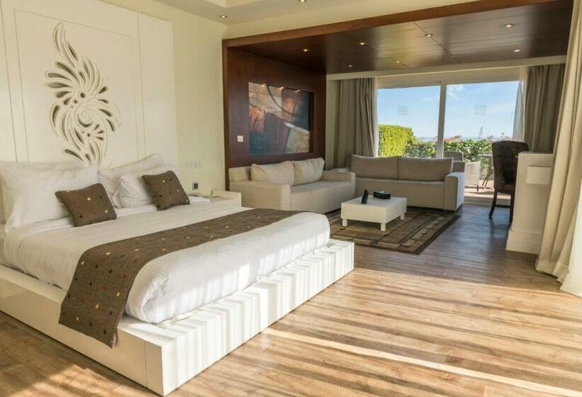 سوییت اجرایی, Sunrise Montemare Resort Grand Select
